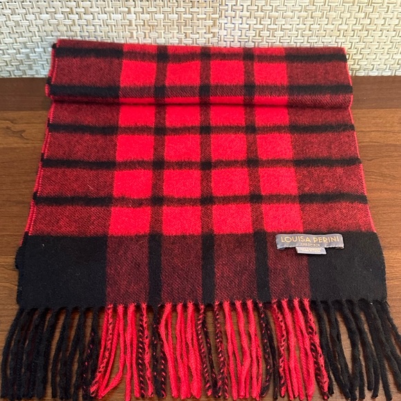 🌟HP🌟NWOT Cashmere Red & Black Buffalo Plaid Scarf by Louisa Perini - Picture 3 of 7